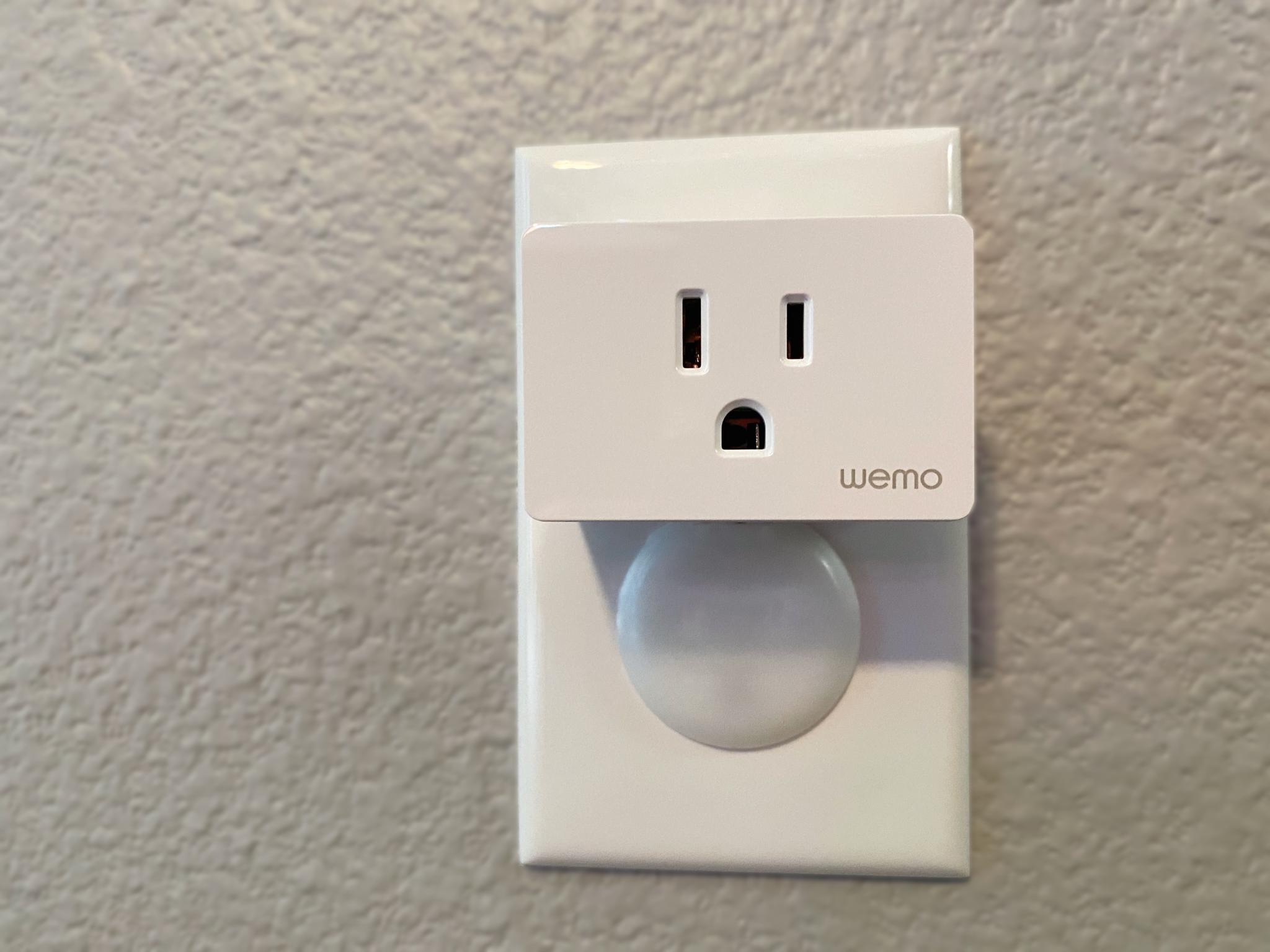 Wemo Wifi Smart Plug front view installed in a socket
