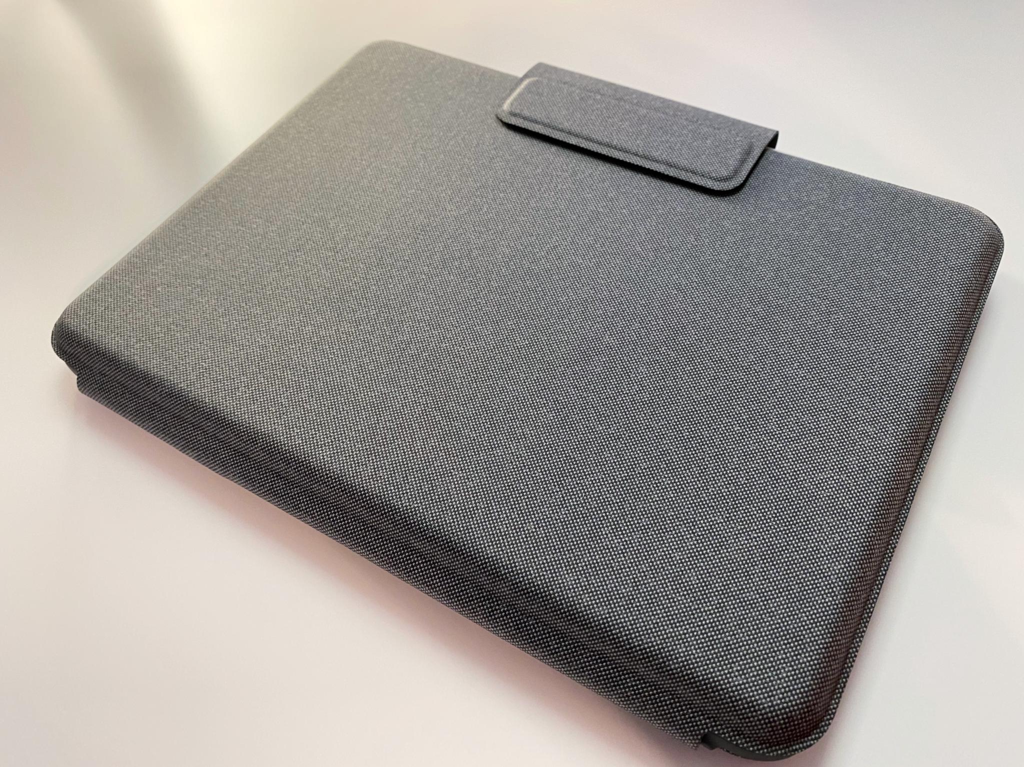 Logitech Folio Touch For Ipad Air 4 Review Closed