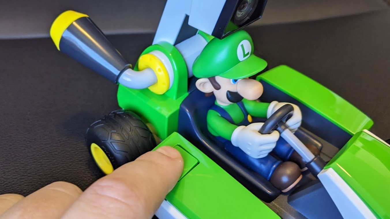 Mario Kart Live Luigi Ignition Button