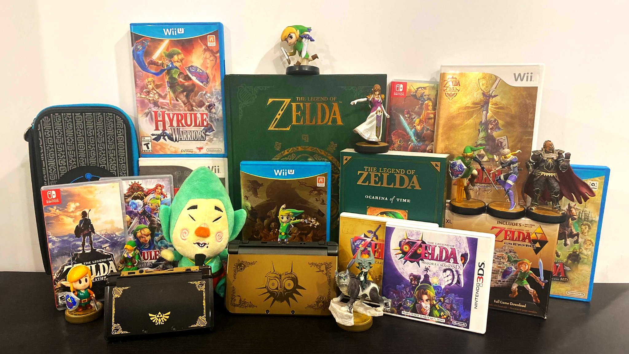 Zelda Collection Games Books Figures
