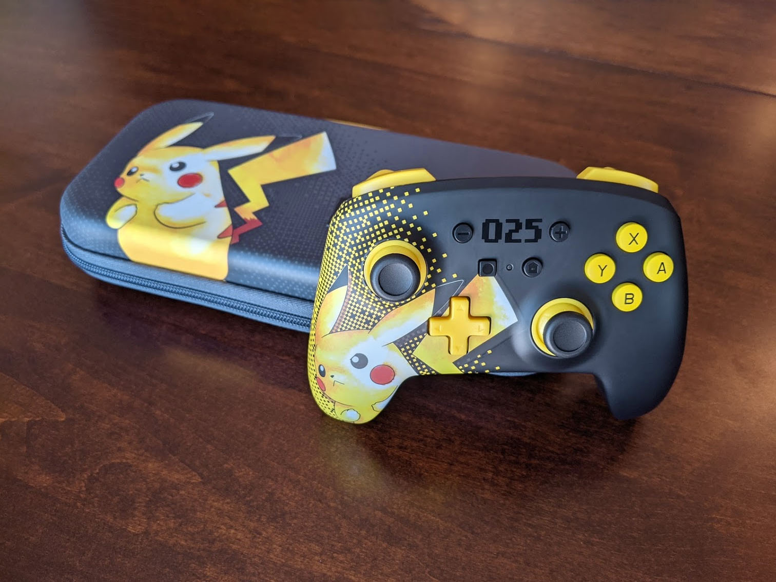 Powera Pikachu Case And Controller