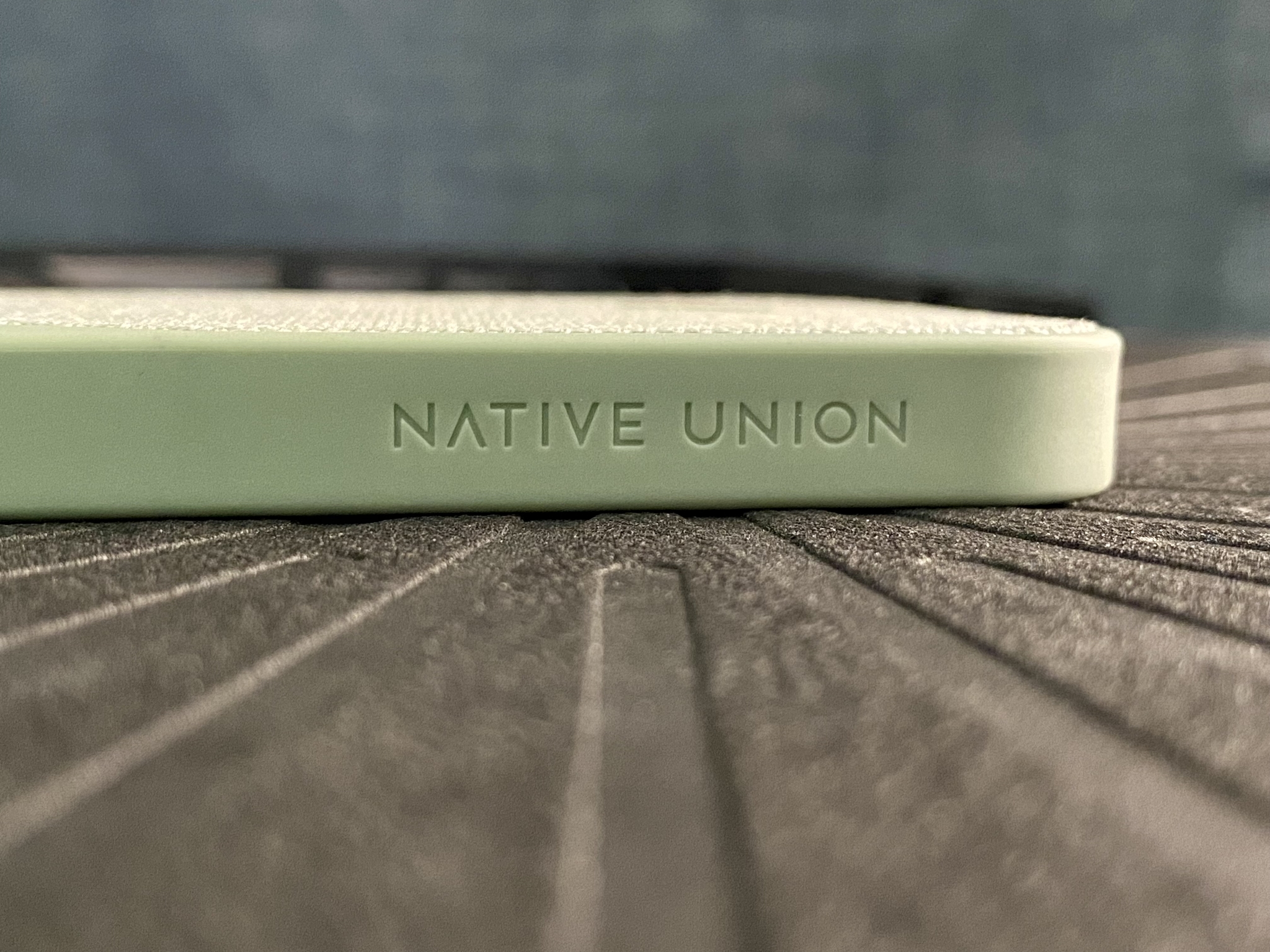 Native Union Clic Canvas Magsafe Compatible Sage Branding