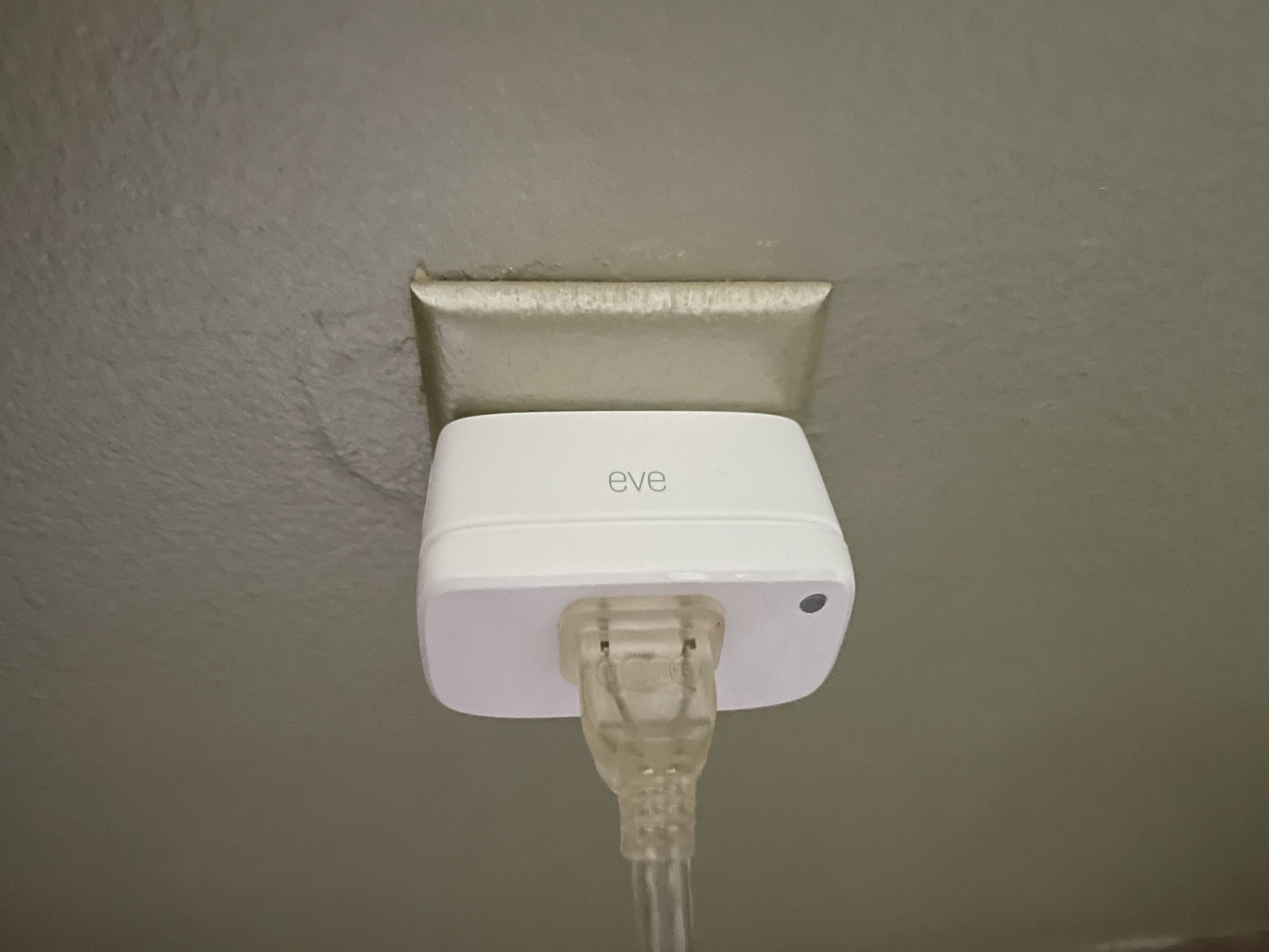 Eve Energy Smart Plug And Power Meter Lifestyle Plugged In Off