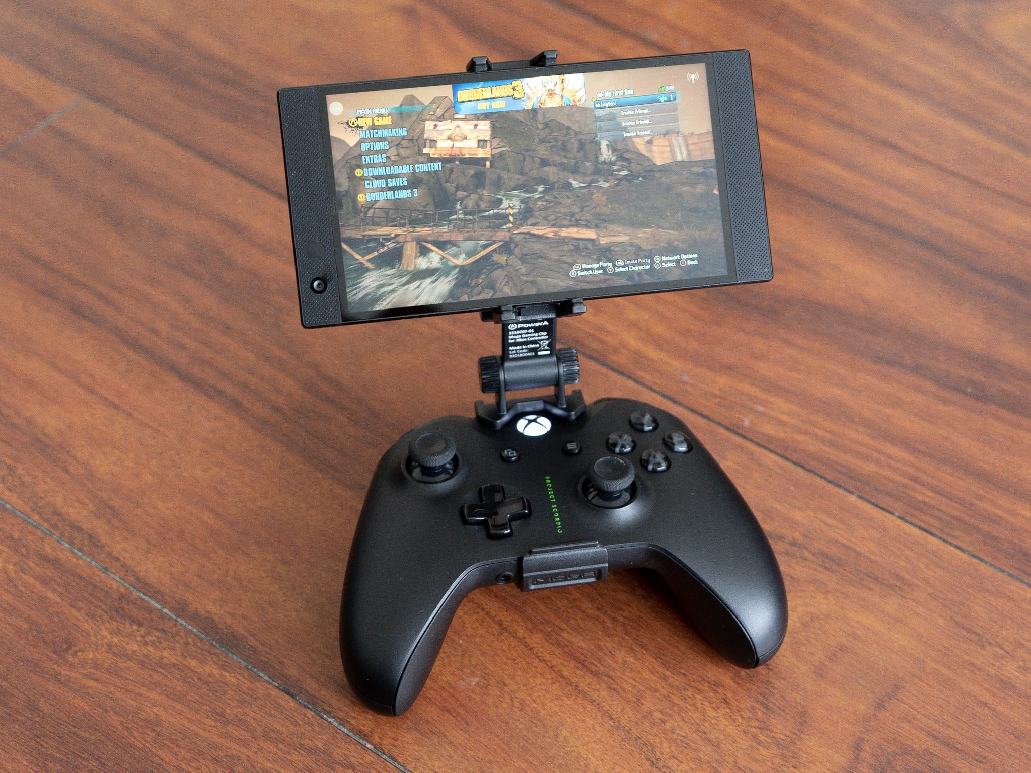 Powera Moga Mobile Gaming Clip On Table