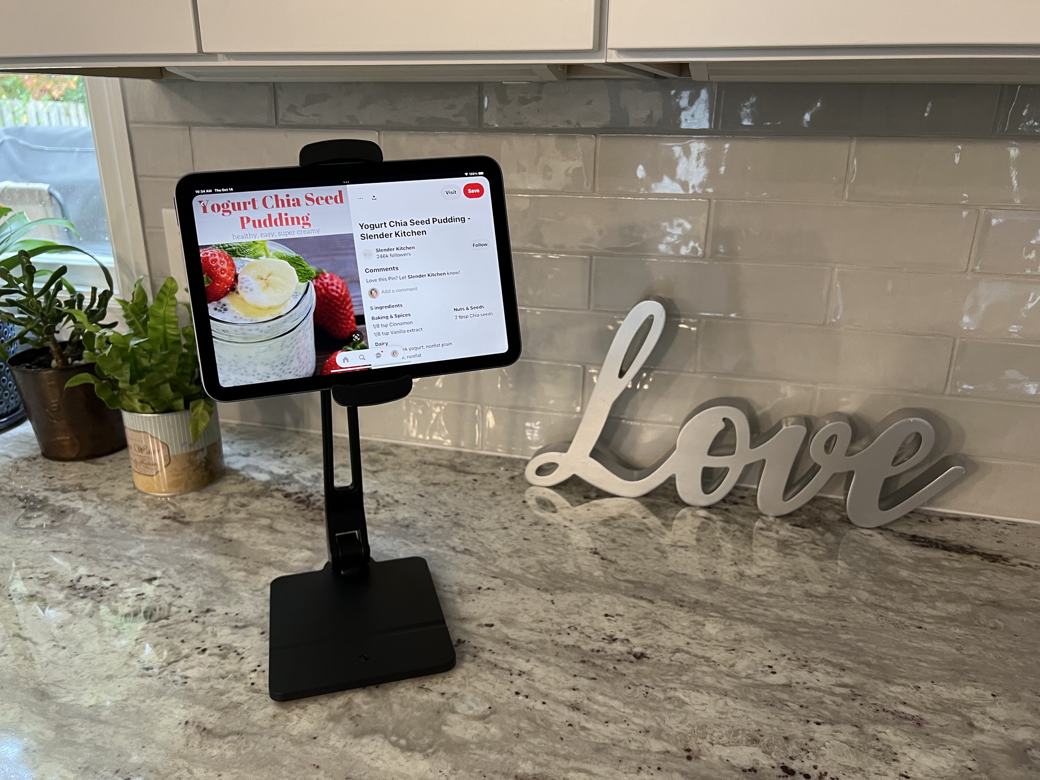 Twelve South Hoverbar Duo Lifestyle Cooking Recipe on Ipad Mini