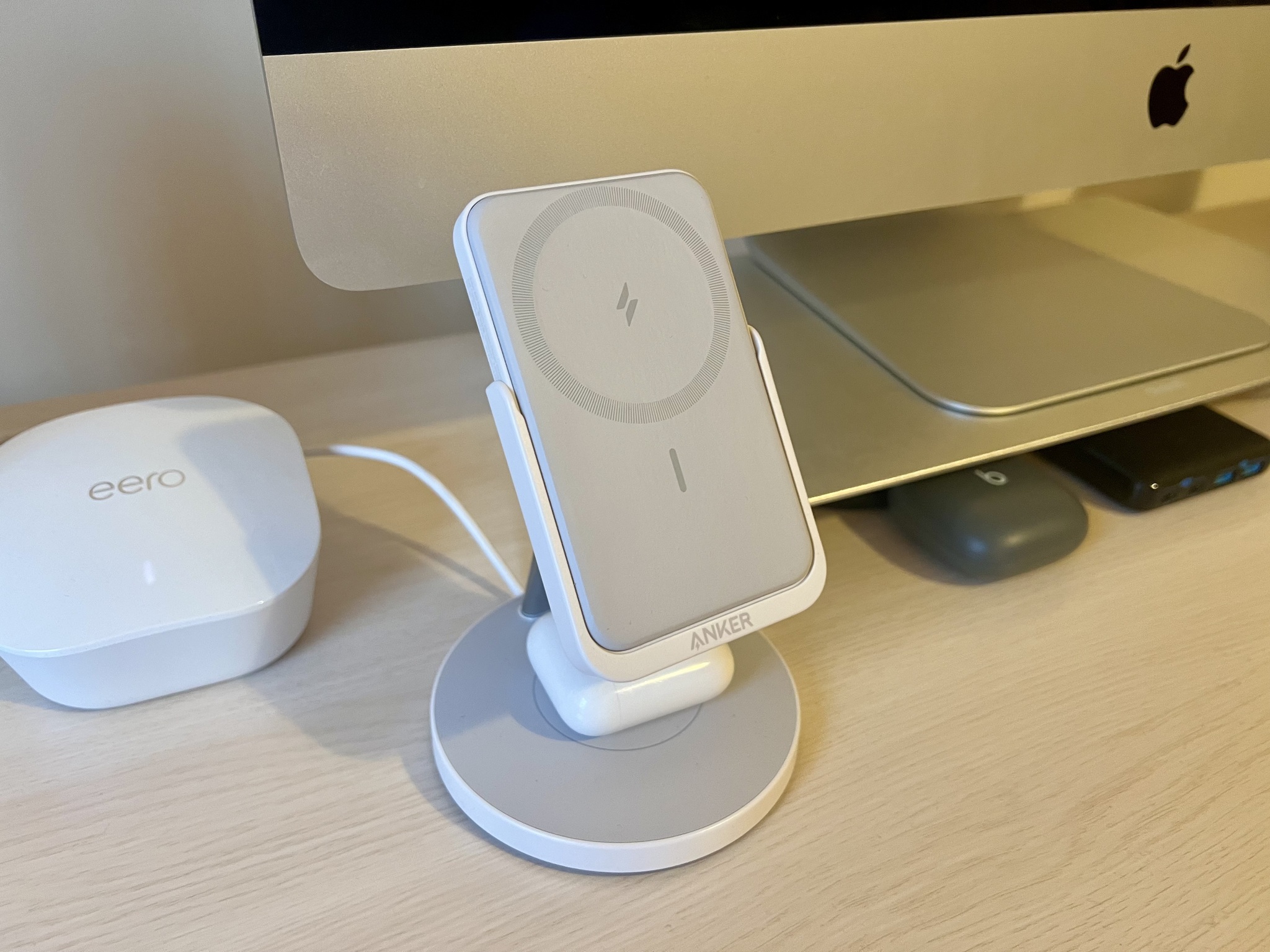 Anker Maggo 633 Charging Stand Review