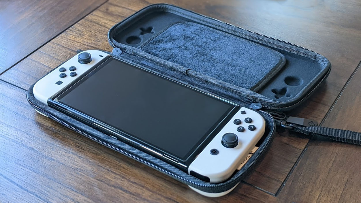 Tomtoc Nintendo Switch Case Open