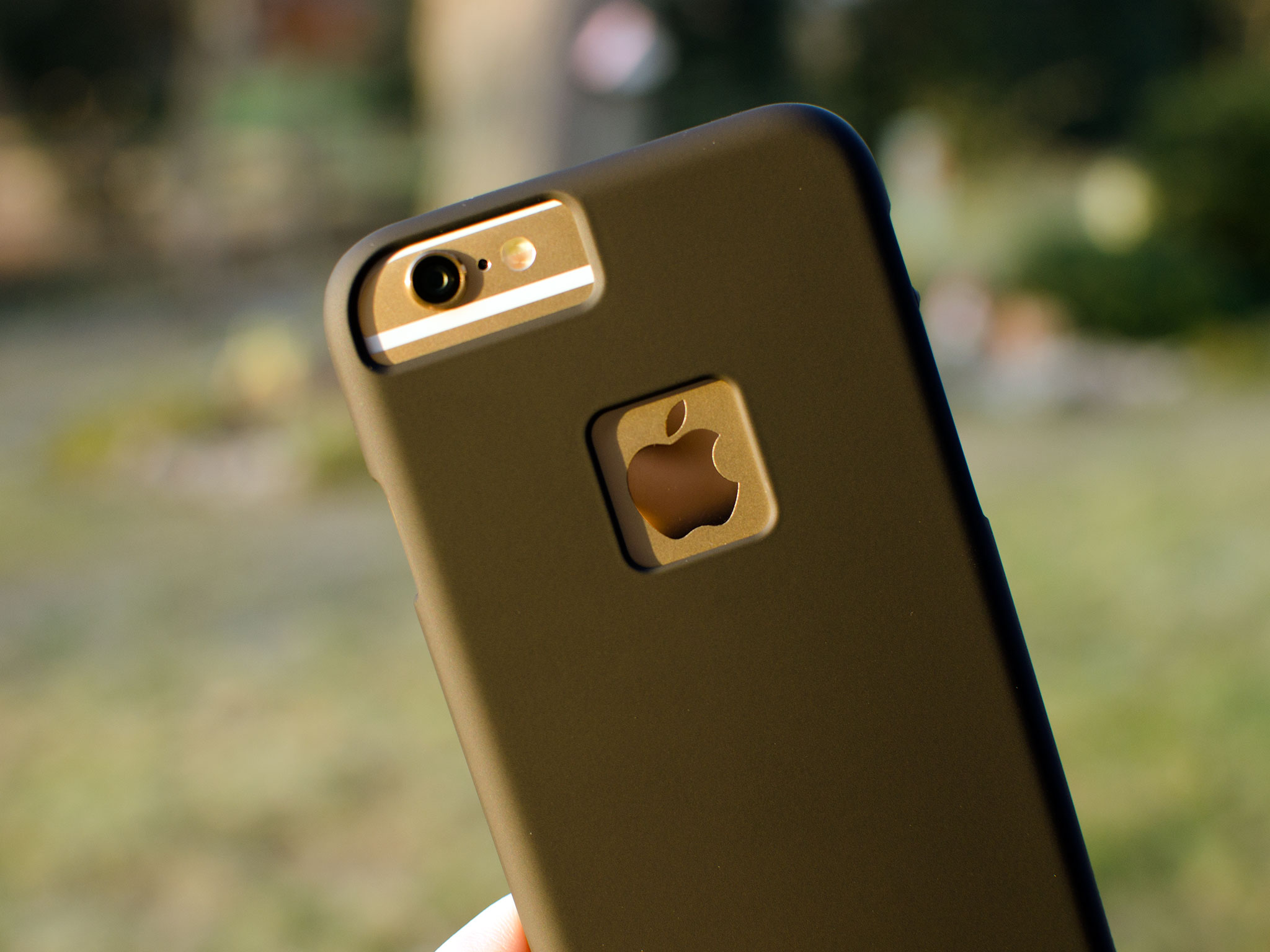 Case-Mate Barely There Review: The iPhone 6 case for case-haters!