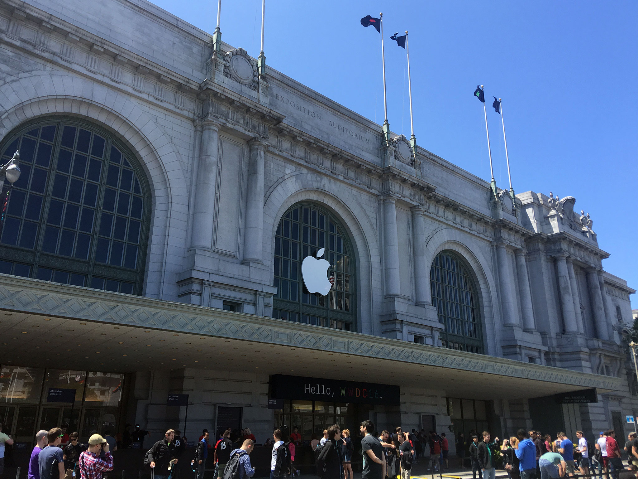 iOS 11 will be previewed at WWDC 2017 in June and ship with iPhone 8 this fall Wwdc-2016-bill-graham