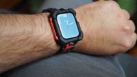 Review: This rugged Apple Watch case may be too rugged for some