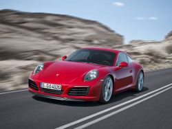 2017 Porsche 911 will use CarPlay