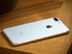 Report claims iPhone exceeds safe radiofrequency radiation limits