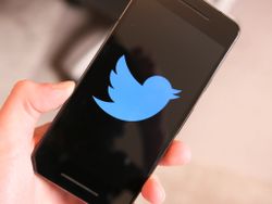 Twitter doubles down on news with new app features and notifications