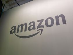 Amazon suspends warehouse shipments due to coronavirus 