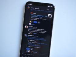 Slack now has a dark mode for its Android and iOS apps