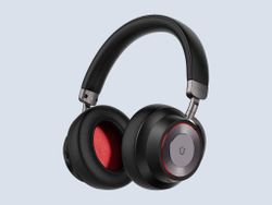 Score 40% off the well-reviewed Utaxo Noise Cancelling Bluetooth Headphones