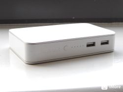 Moshi Ionbank 10k battery pack review: Good looks and plenty of power
