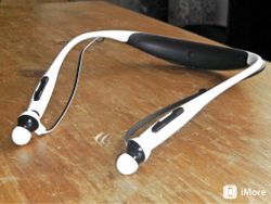 Motorola Buds review: Lightweight and comfortable Bluetooth earbuds to use with your iPhone or iPad