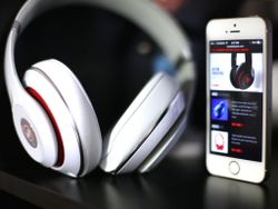 Win a pair of Beats (by Apple) from iMore!!!
