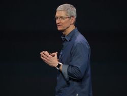 Apple CEO Tim Cook made $10.3 million in 2015 fiscal year
