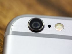 Get iPhone 6 and iPhone 6 Plus lens profiles in Lightroom