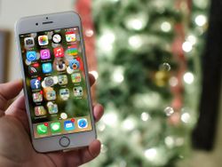 iMore's favorite holiday wallpapers for iPhone and iPad!