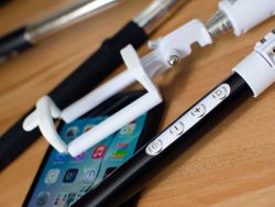Best Selfie Sticks for your iPhone in 2022
