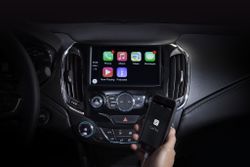 CarPlay coming to 14 Chevy models in 2015