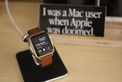 Twelve South's Forte is the best Apple Watch stand yet