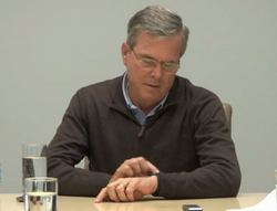 Jeb Bush discovers Apple Watch can make calls