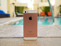Apple stops selling iPhone SE and iPhone 6 in India