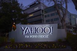 Verizon, Google reportedly preparing to bid on Yahoo