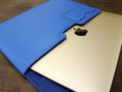 Carry your 12-inch MacBook around in style with one of these great sleeves!