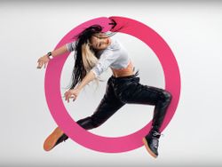 Apple Watch Series 2 ad gets you to dance, run, ROCK!