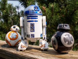 BB-8, BB-9E, and R2-D2 by Sphero: are they worth it?