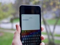 Share contacts, locations, and more with iMessage