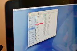 How to make archived backups of iCloud Drive files