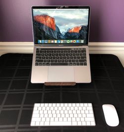 Yohann MacBook Stand review: Elevate your life