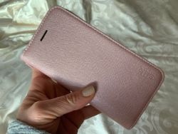 Silk Folio Wallet iPhone Case review: Feature filled