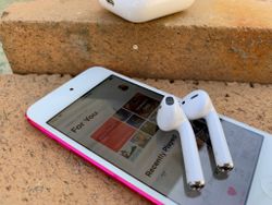 Power up with the best charging stands for iPod Touch 7