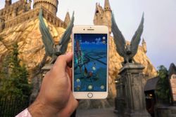 Does Harry Potter: Wizards Unite have Adventure Sync?