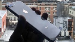 Analyst says that iPhone 9 will still be released in the first half of 2020