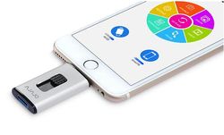  This $6 32GB Lightning flash drive will free up space on your iPhone