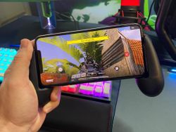 HyperX ChargePlay Clutch takes mobile gaming to the next level at CES 2020