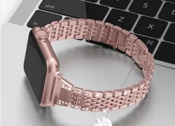 Here are 12 fancy and fashion-forward rose gold Apple Watch bands