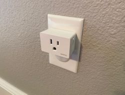 Review: The Wemo WiFi Smart Plug is the smallest HomeKit plug around