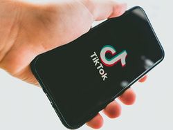 Master TikTok marketing with 24 hours of training for $30