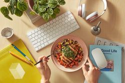 This simple solution makes your WFH lunches healthy, fast, and easy
