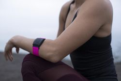 Scosche reveals next-gen heart armband rate monitor and more at CES 2021
