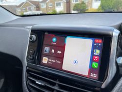 Get your CarPlay Home screen just how you like it with these tips